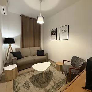 Pietra Apartment,colosseo Apartment